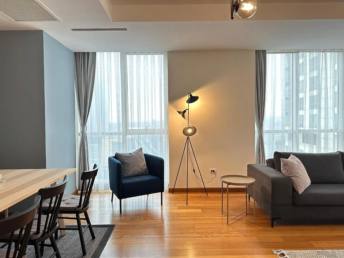 Bright Central 3 Bedroom & 2 Bath Apartment In Mashattan Residence, Maslak Sariyer Istanbul