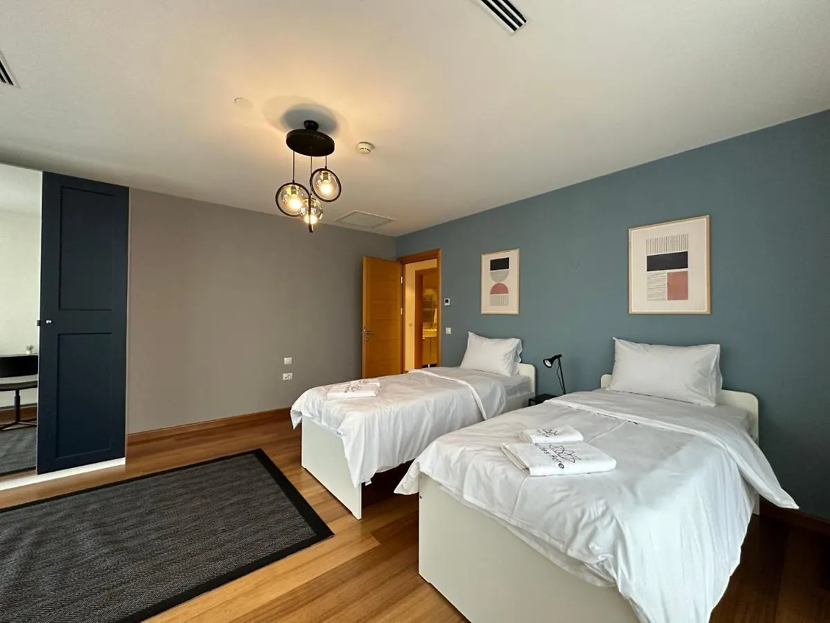 Bright Central 3 Bedroom & 2 Bath Apartment In Mashattan Residence, Maslak Sariyer Istanbul