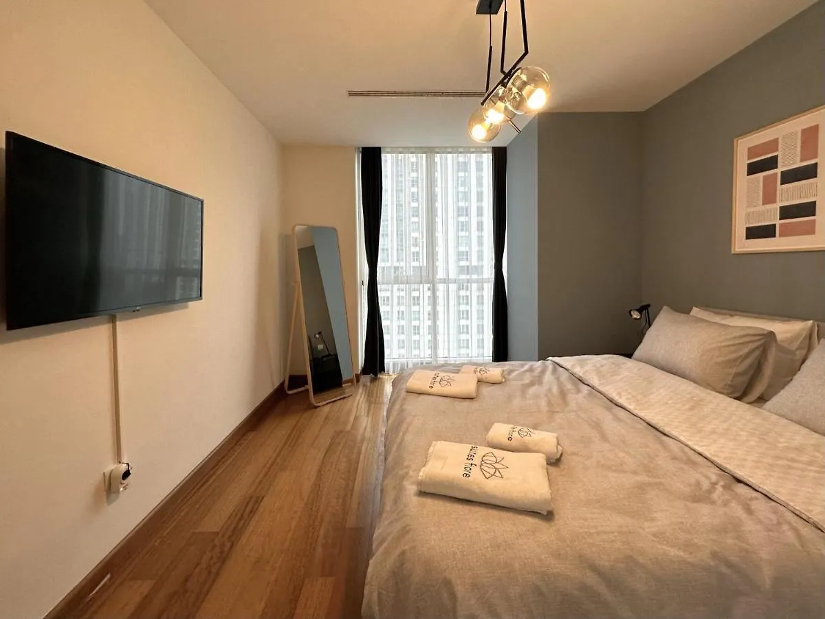Bright Central 3 Bedroom & 2 Bath Apartment In Mashattan Residence, Maslak Sariyer Istanbul Turkey